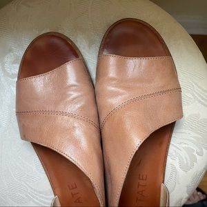 1.State Genuine Leather Sandals.